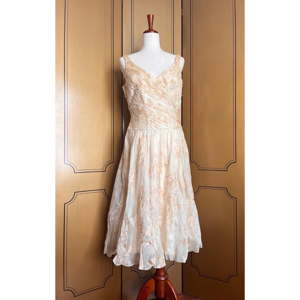 Vintage dress in champagne with burnout floral pattern, size 10